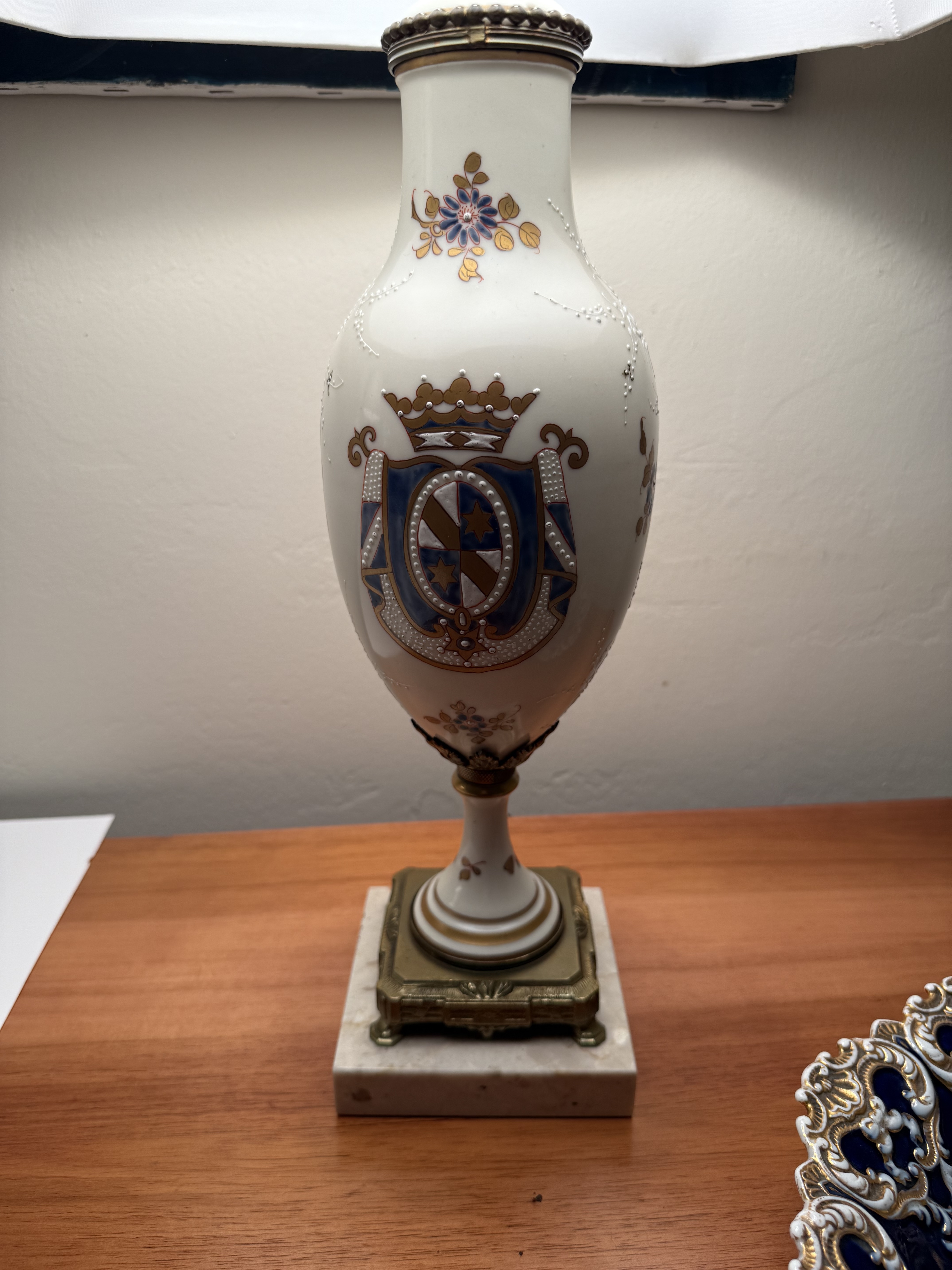 Pair of French Sèvres-Style Porcelain Table Lamps with Armorial Cartouche, Ormolu Mounts, and Marble Bases